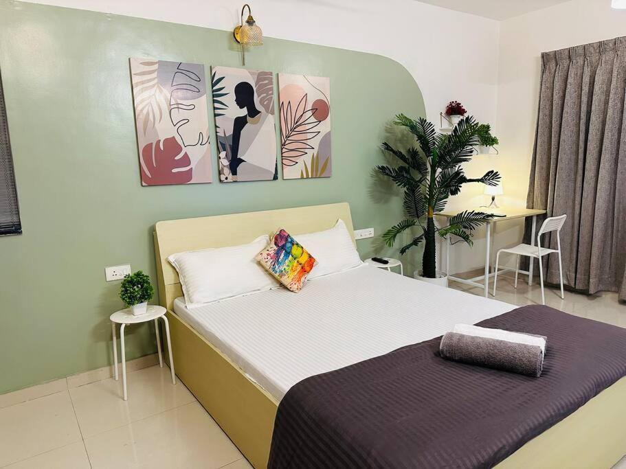 Sage : Private Studio Room In Koregaon Park Пуна Экстерьер фото